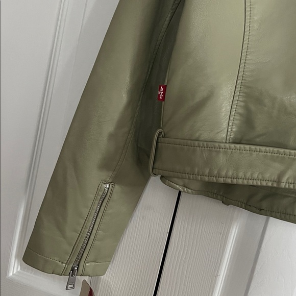 NWT Levi’s Faux Leather Belted Moto Jacket - Sage Green Size S - Picture 12 of 16